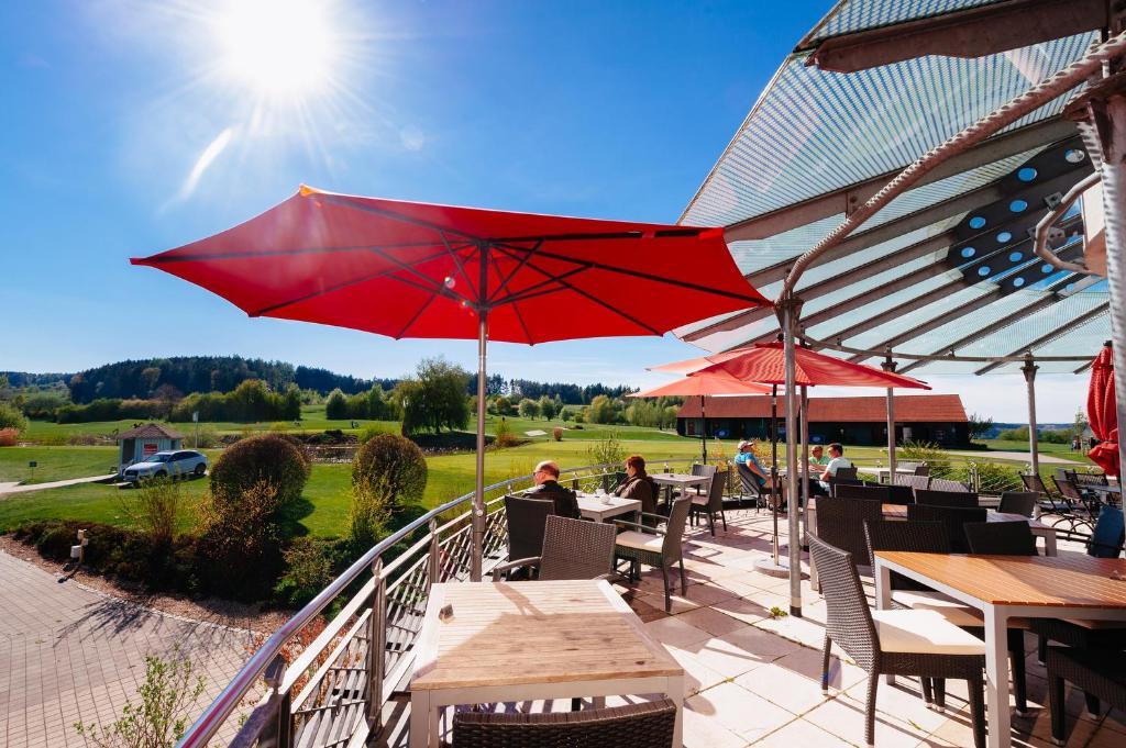 Landgasthof Gut Deutenhof Hotel Bad Abbach Exterior foto